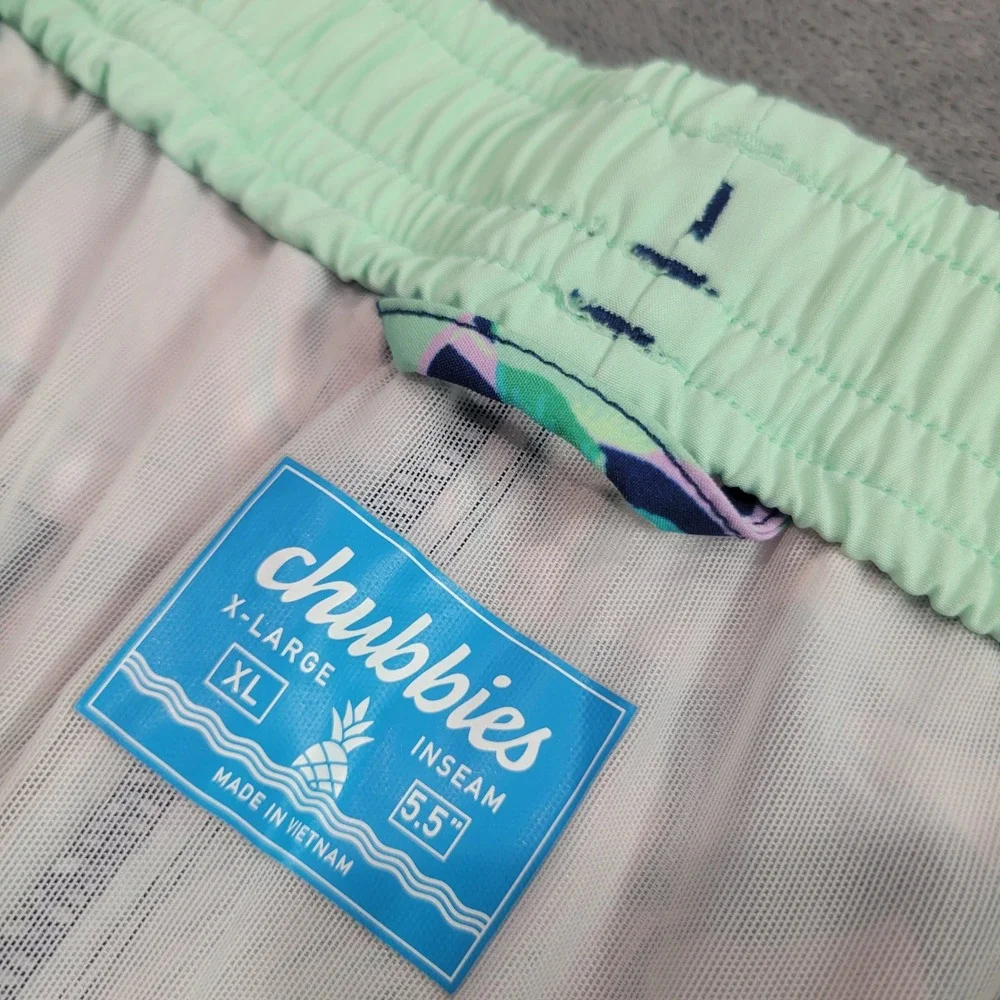 Chubbies Mens Tropical Floral Palm Swim Trunks Navy Mint 5.5 Inseam XL SS24SW022